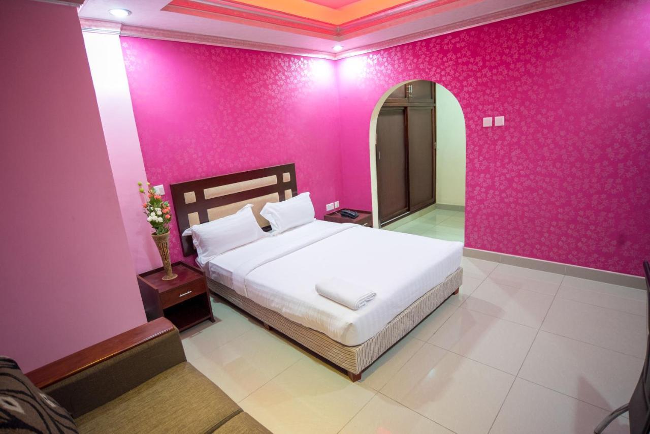 Euro Hotel And Apartments ดาร์เอสซาลาม ภายนอก รูปภาพ