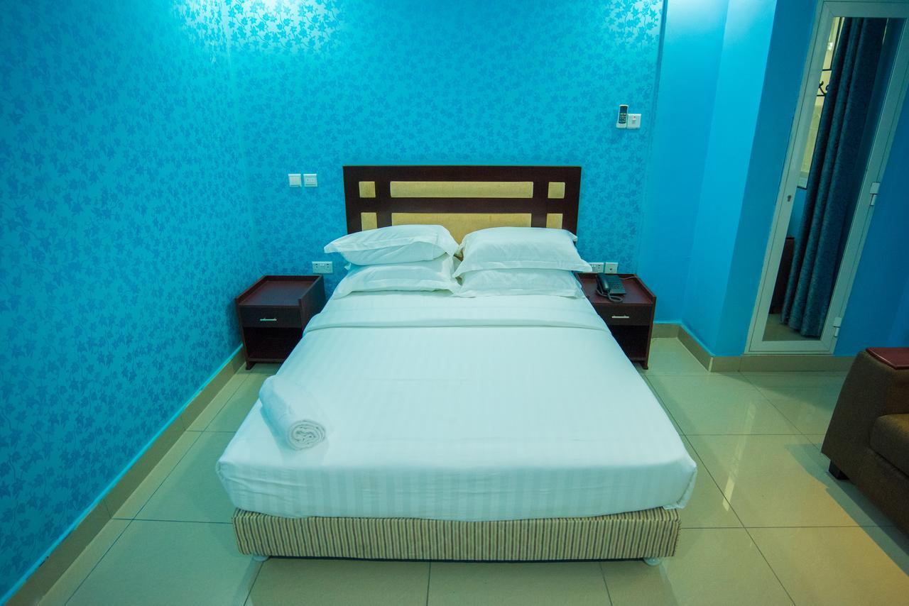 Euro Hotel And Apartments ดาร์เอสซาลาม ภายนอก รูปภาพ