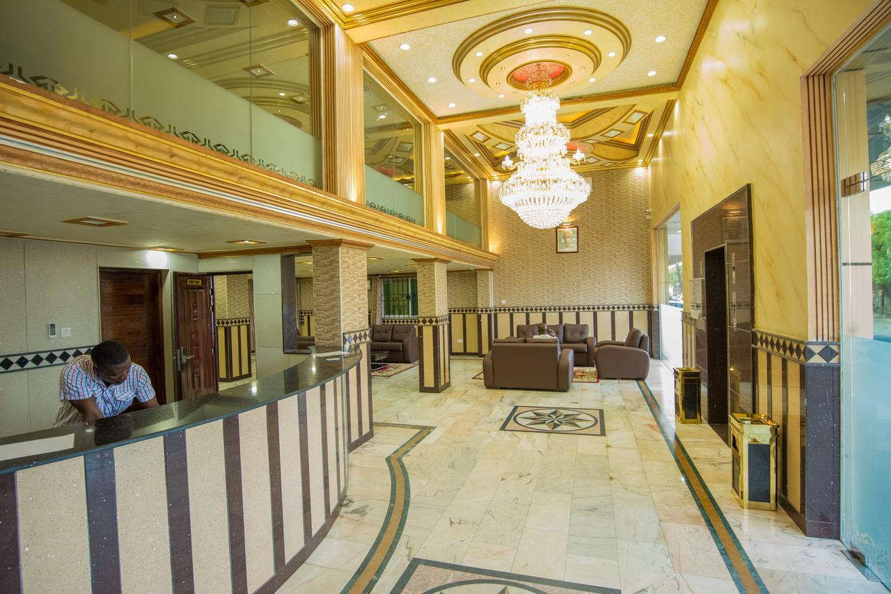 Euro Hotel And Apartments ดาร์เอสซาลาม ภายนอก รูปภาพ